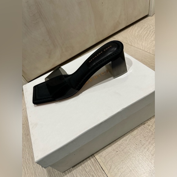 Good American ombré heels - Picture 4 of 7